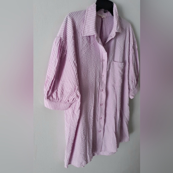 Easel Lavender Striped Button Down Shirt - Picture 2 of 5